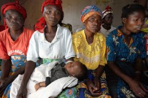 DR Congo woman & child small